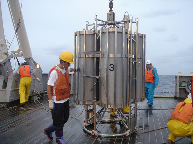国際共同研究により加速器質量分析装置を用いて海水中のPu-241を定量（放射線化学部門）